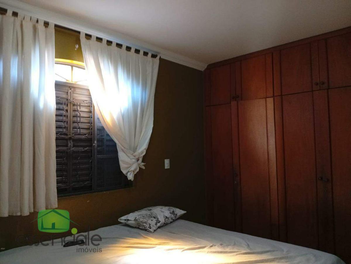 Casa Comercial, Eldorado, 5 Quartos, 6 Vagas, 1 Suíte