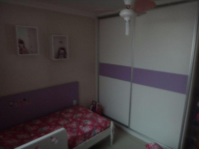 Casa, Europa, 3 Quartos, 2 Vagas, 1 Suíte