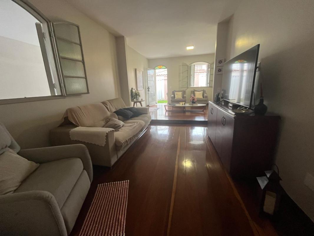 Casa, Alto dos Pinheiros, 3 Quartos, 3 Vagas, 1 Suíte