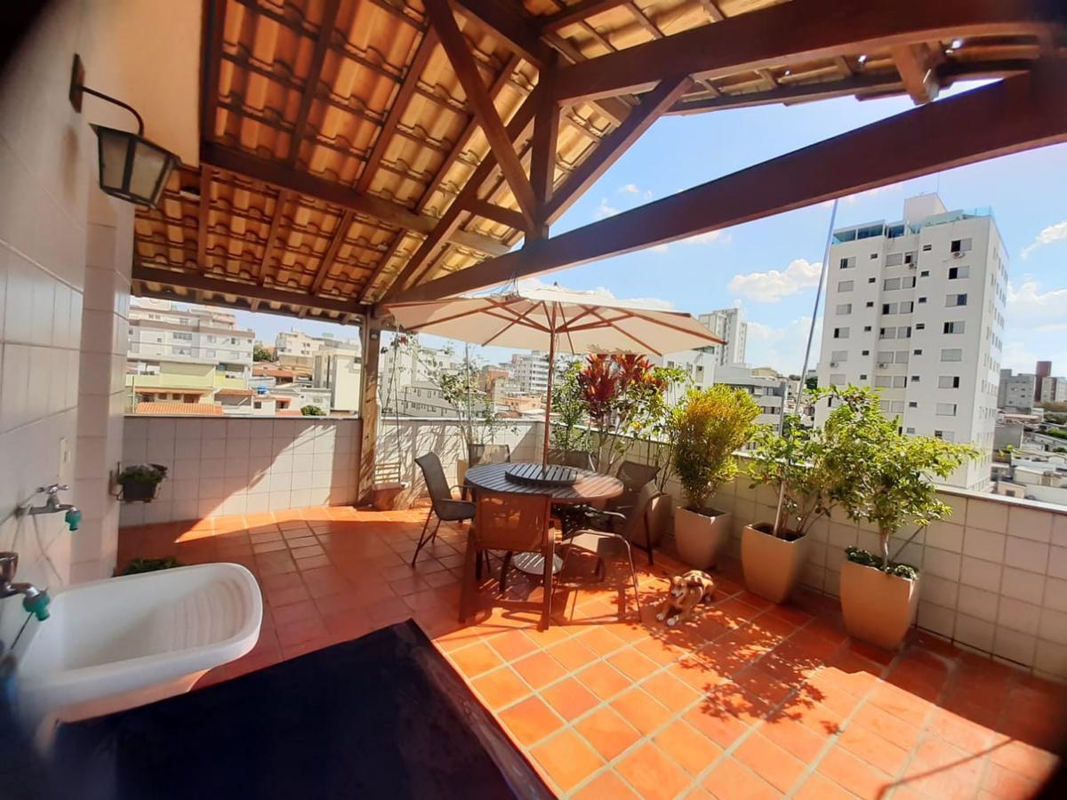 Cobertura, Sagrada Família, 3 Quartos, 2 Vagas, 1 Suíte