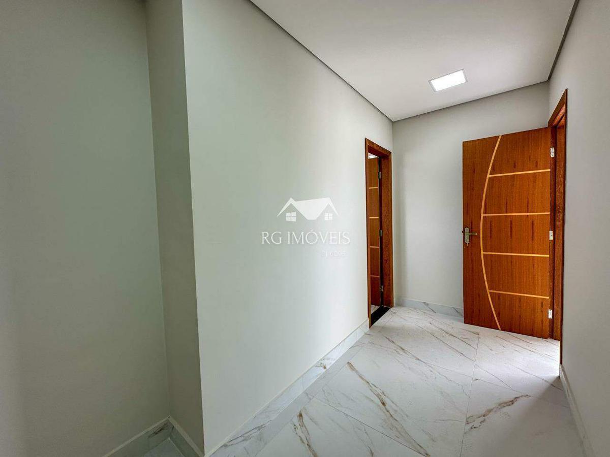 Casa, Santa Helena, 3 Quartos, 5 Vagas, 1 Suíte