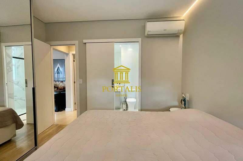 Apartamento, Serra, 2 Quartos, 2 Vagas, 2 Suítes
