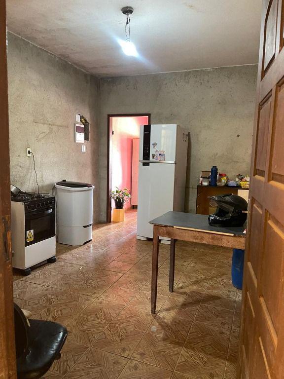 Casa, Mangabeiras, 2 Quartos, 0 Vaga