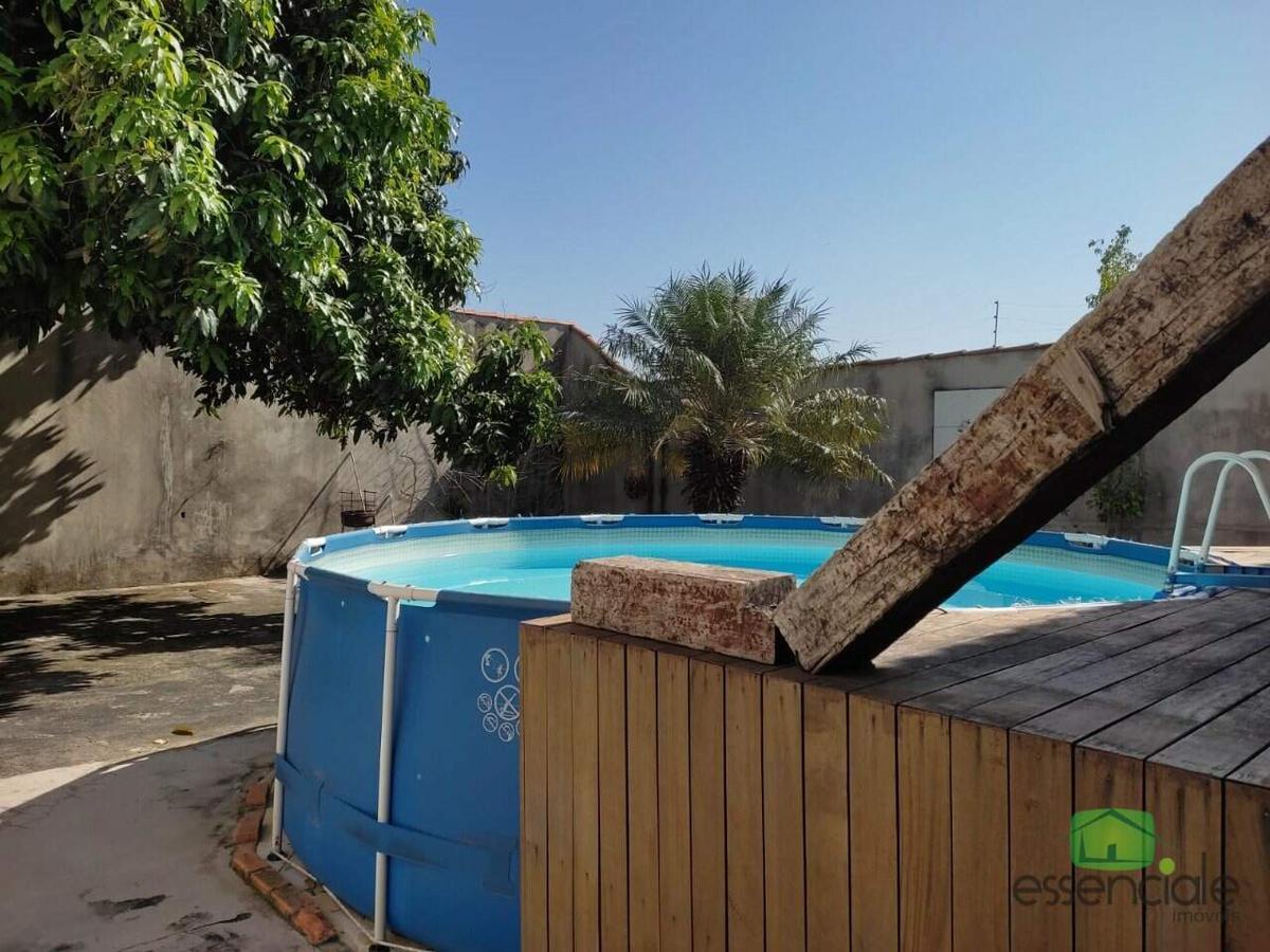 Casa, Arvoredo, 4 Quartos, 5 Vagas, 1 Suíte