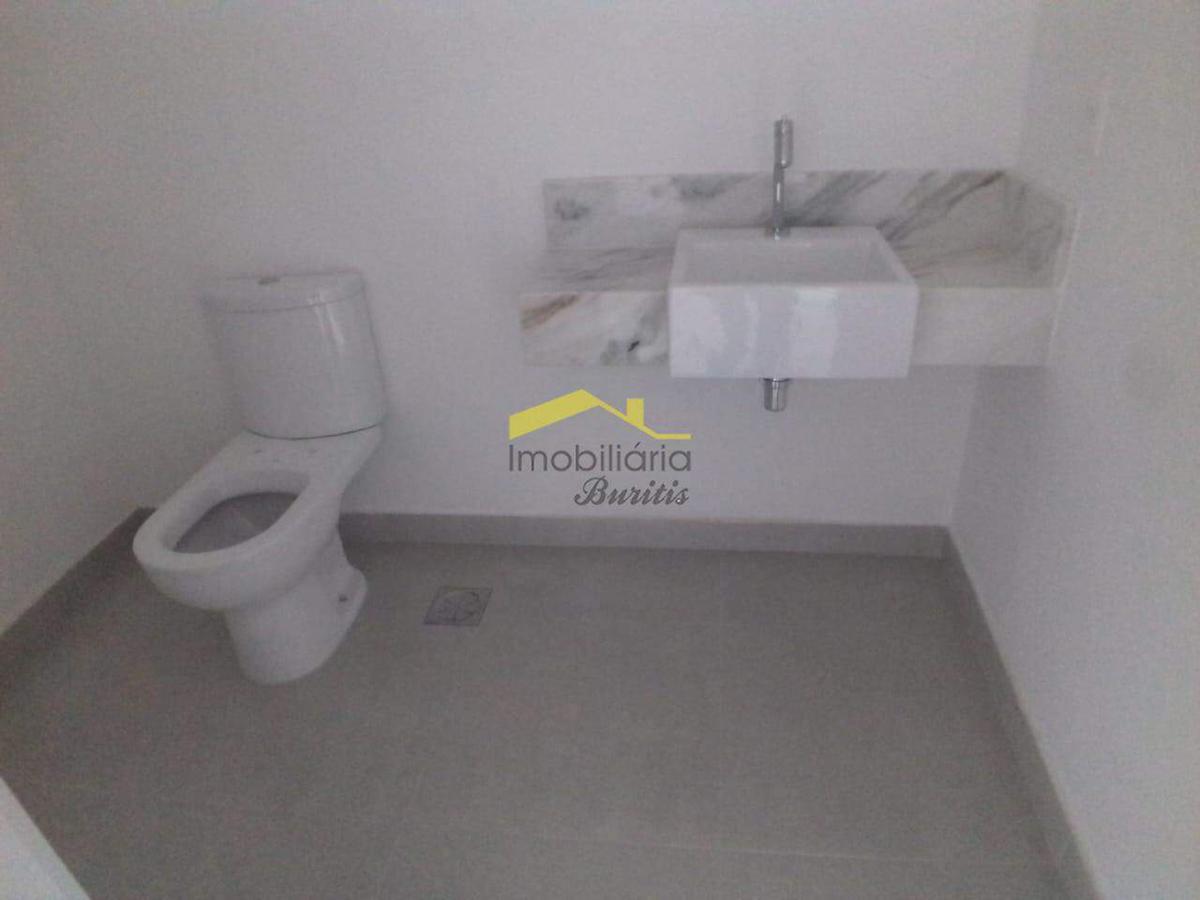 Sala, Vila da Serra, 1 Vaga