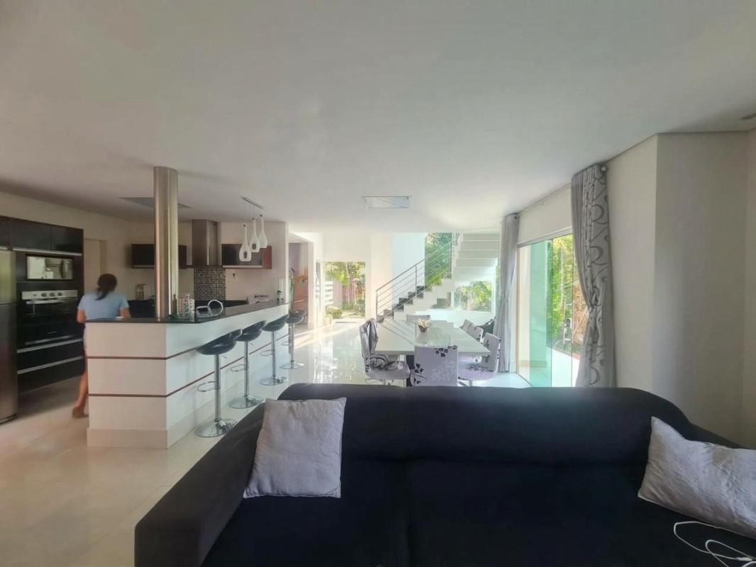 Casa, Passárgada, 3 Quartos, 4 Vagas, 1 Suíte