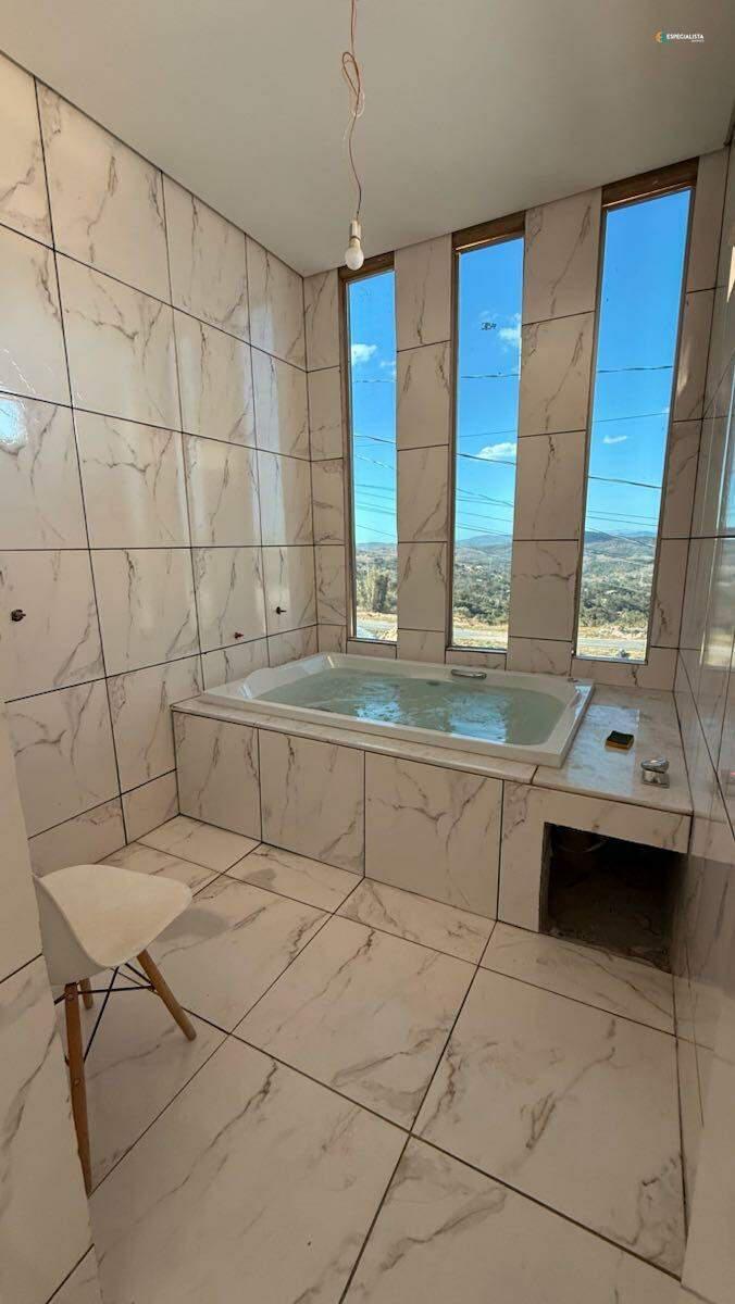 Casa, Petrópolis, 2 Quartos, 1 Vaga, 1 Suíte