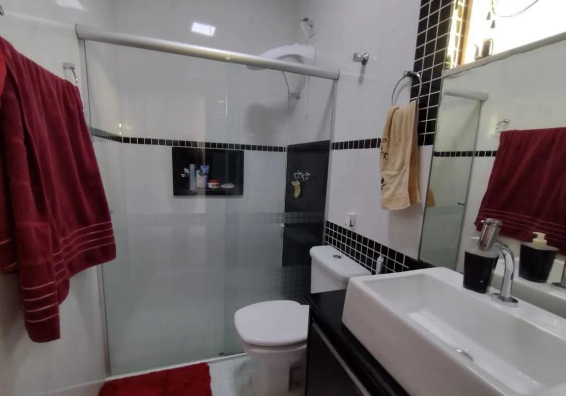 Casa, Barreiro, 4 Quartos, 4 Vagas, 1 Suíte