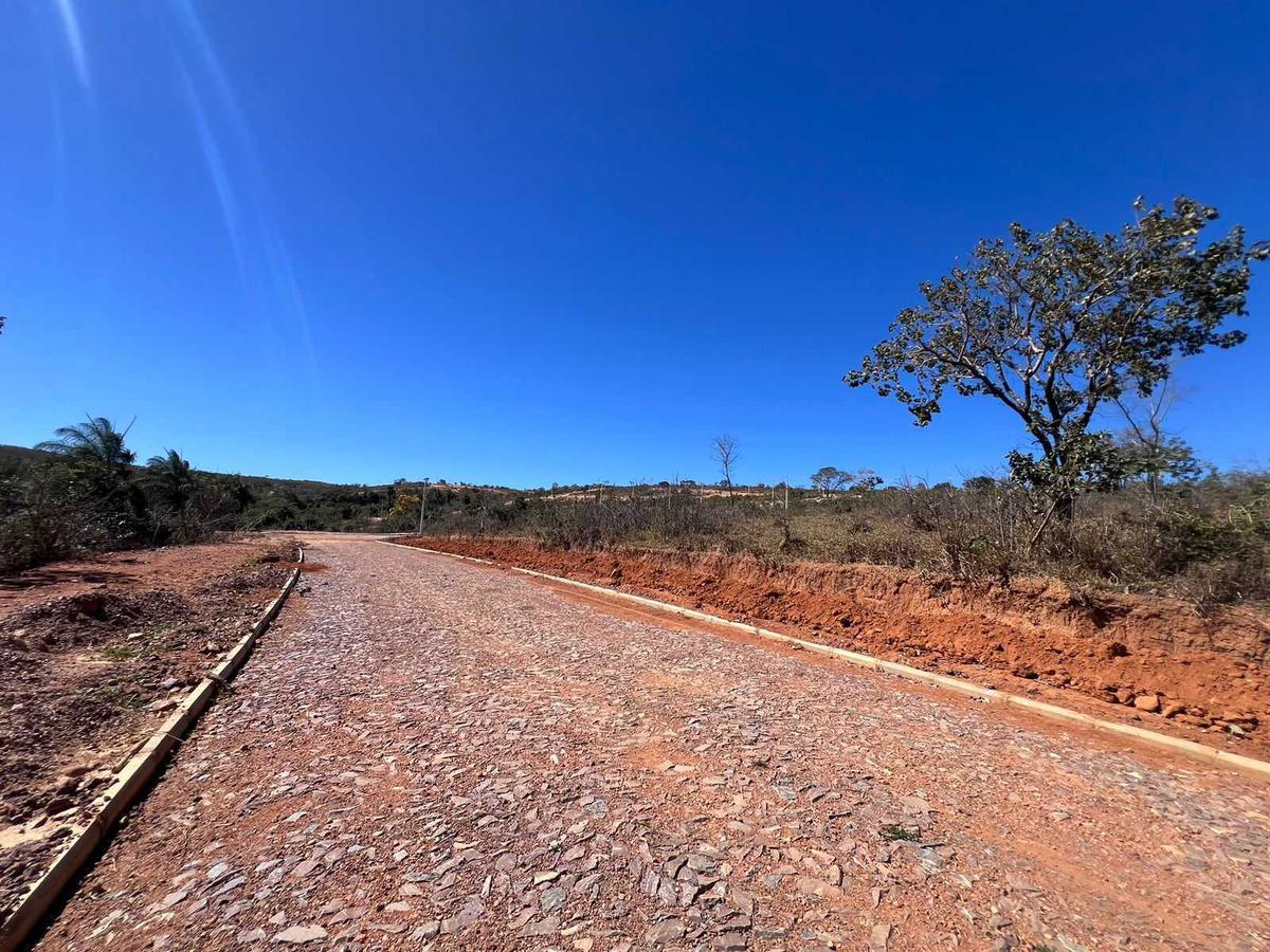 Lote, São Jose de Almeida, 0 Quarto, 0 Vaga