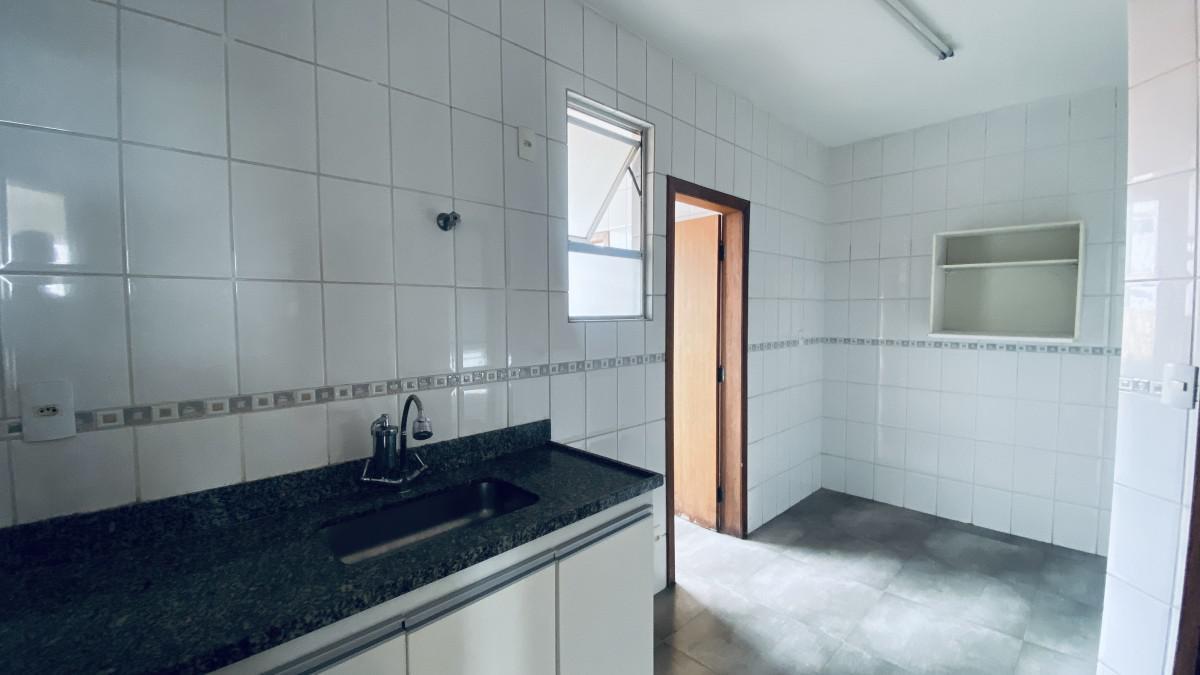 Cobertura, Castelo, 4 Quartos, 2 Vagas, 1 Suíte