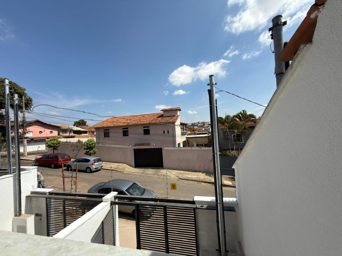 Casa, Santa Amélia, 2 Quartos, 1 Vaga, 2 Suítes