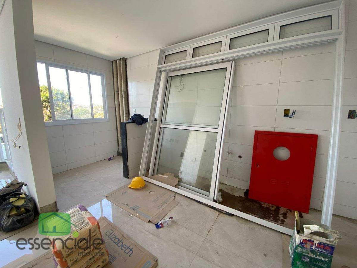 Apartamento, Centro, 2 Quartos, 2 Vagas, 1 Suíte