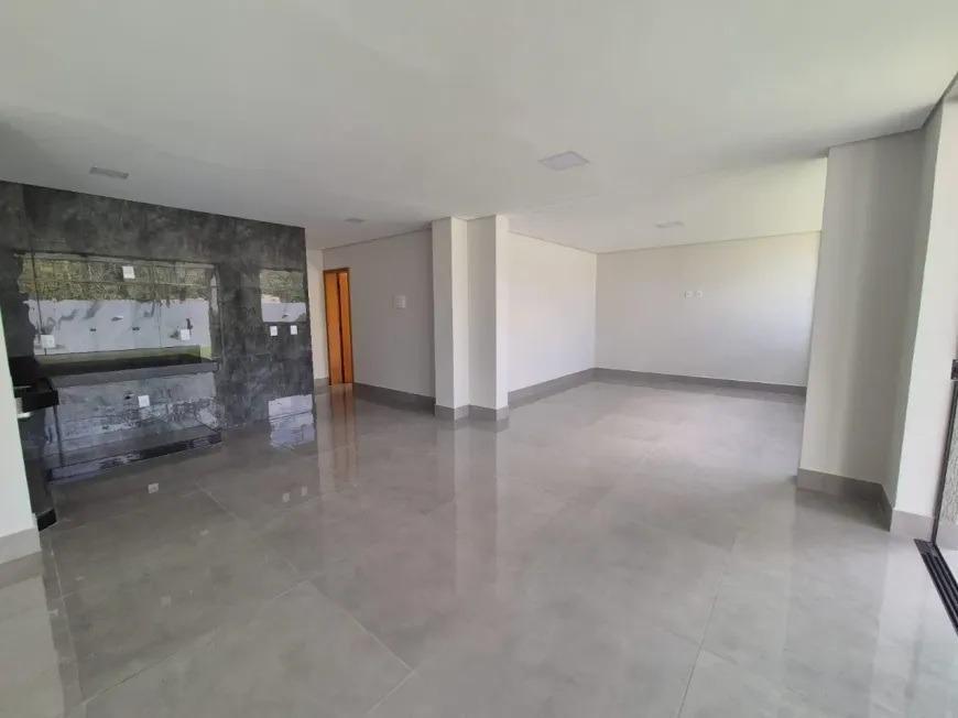 Casa, Mariposas, 4 Quartos, 2 Vagas, 2 Suítes