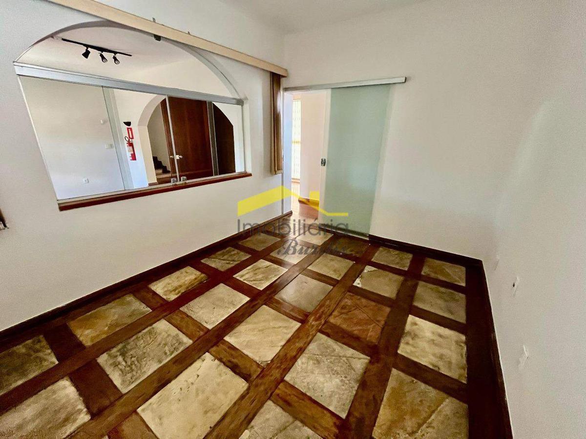 Casa, Havaí, 5 Quartos, 20 Vagas, 1 Suíte