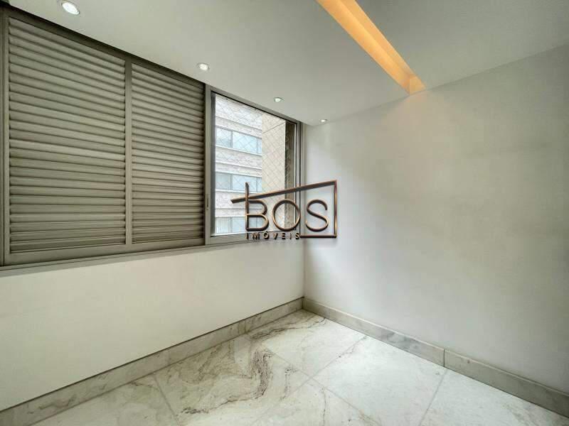 Cobertura, Savassi, 4 Quartos, 3 Vagas, 2 Suítes