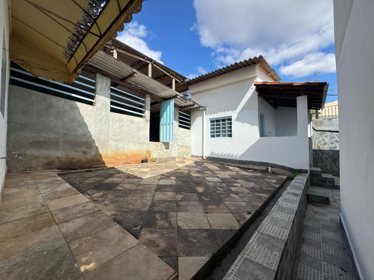 Casa, Santa Inês, 4 Quartos, 4 Vagas, 2 Suítes