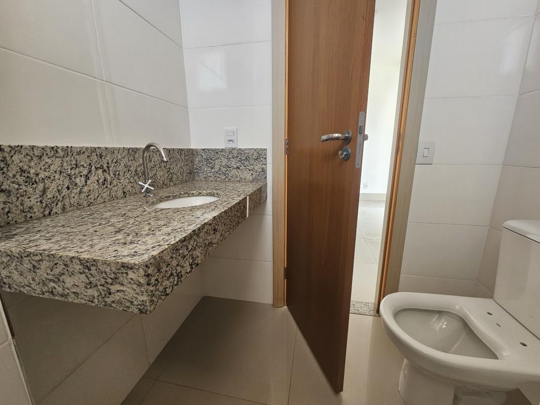 Cobertura, Serra, 2 Quartos, 3 Vagas, 1 Suíte