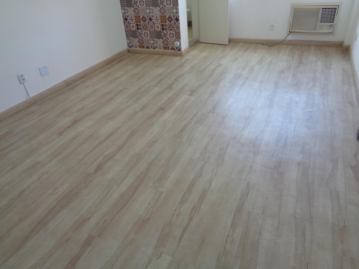 Sala, Centro