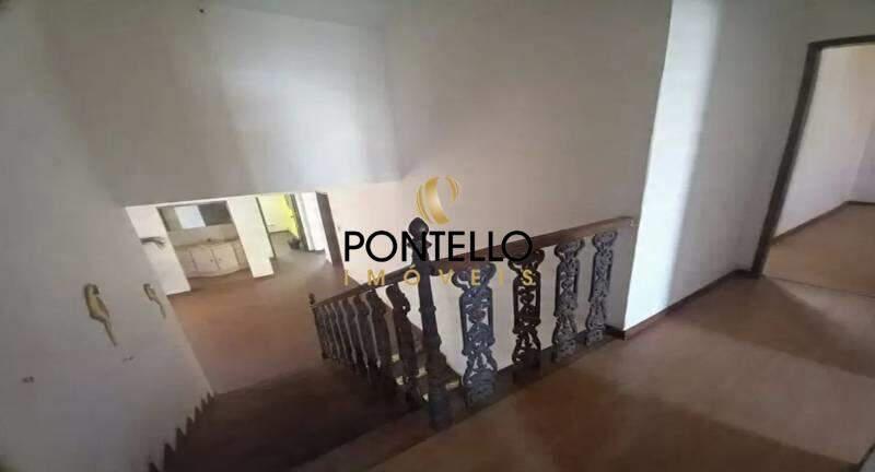 Casa, Cidade Nova, 5 Quartos, 3 Vagas, 1 Suíte