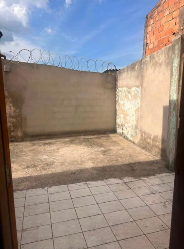 Casa, Londrina (são Benedito), 1 Quarto, 1 Vaga