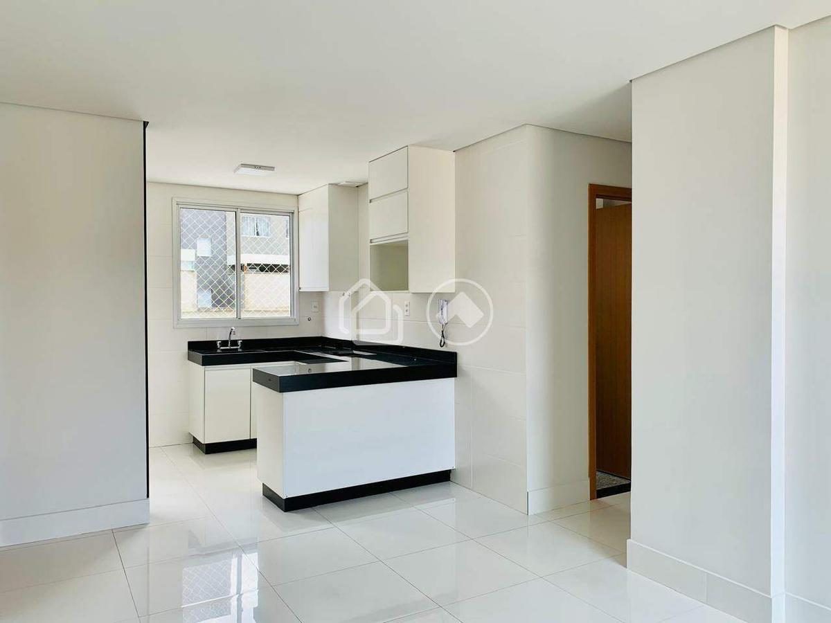 Apartamento, Palmeiras, 2 Quartos, 2 Vagas, 1 Suíte