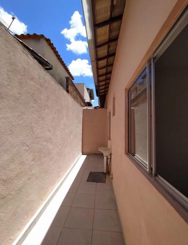 Casa, Santa Martinha, 2 Quartos, 1 Vaga