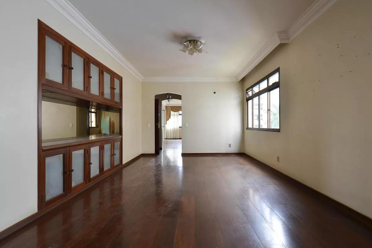 Apartamento, Funcionários, 4 Quartos, 3 Vagas, 2 Suítes