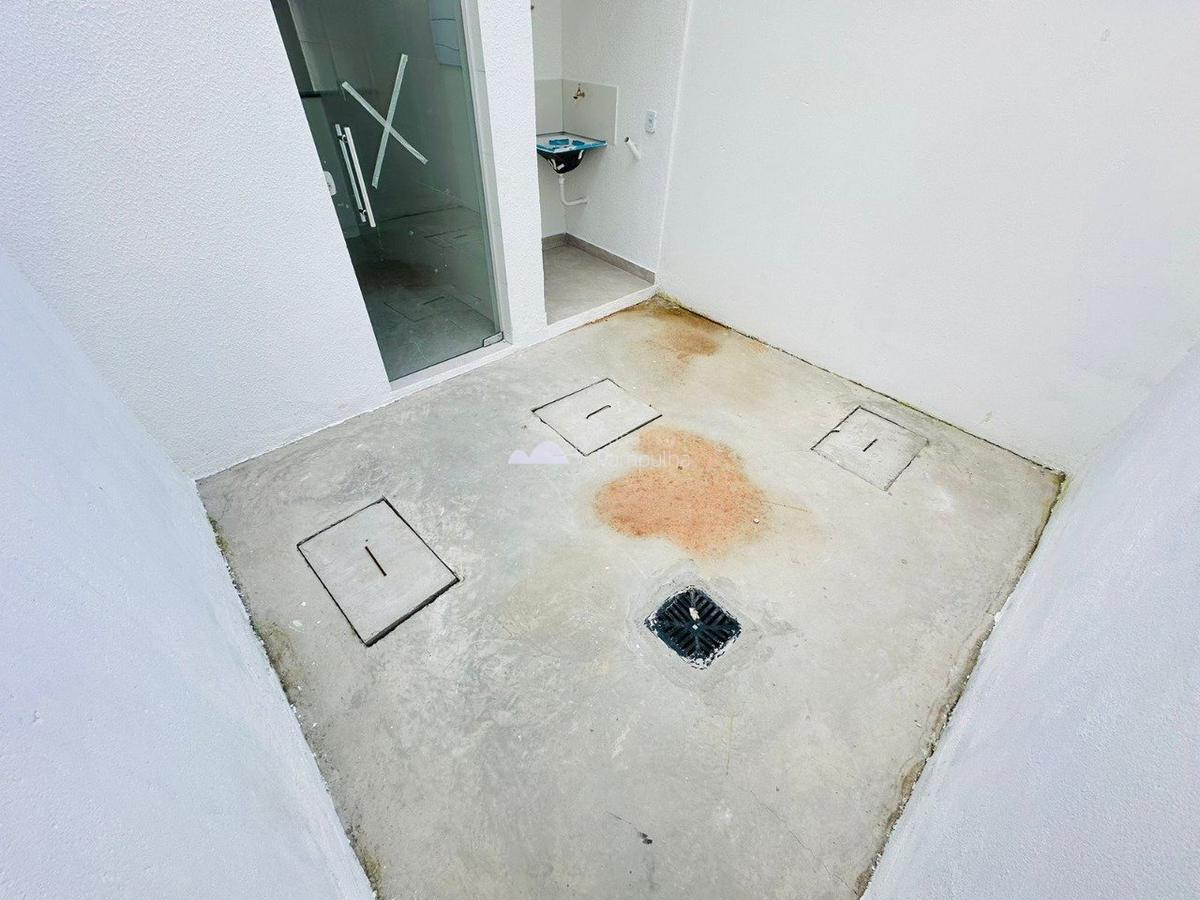 Casa, Piratininga (venda Nova), 2 Quartos, 1 Vaga, 2 Suítes