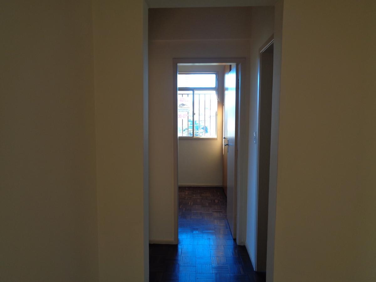 Apartamento, Floresta, 2 Quartos, 1 Vaga