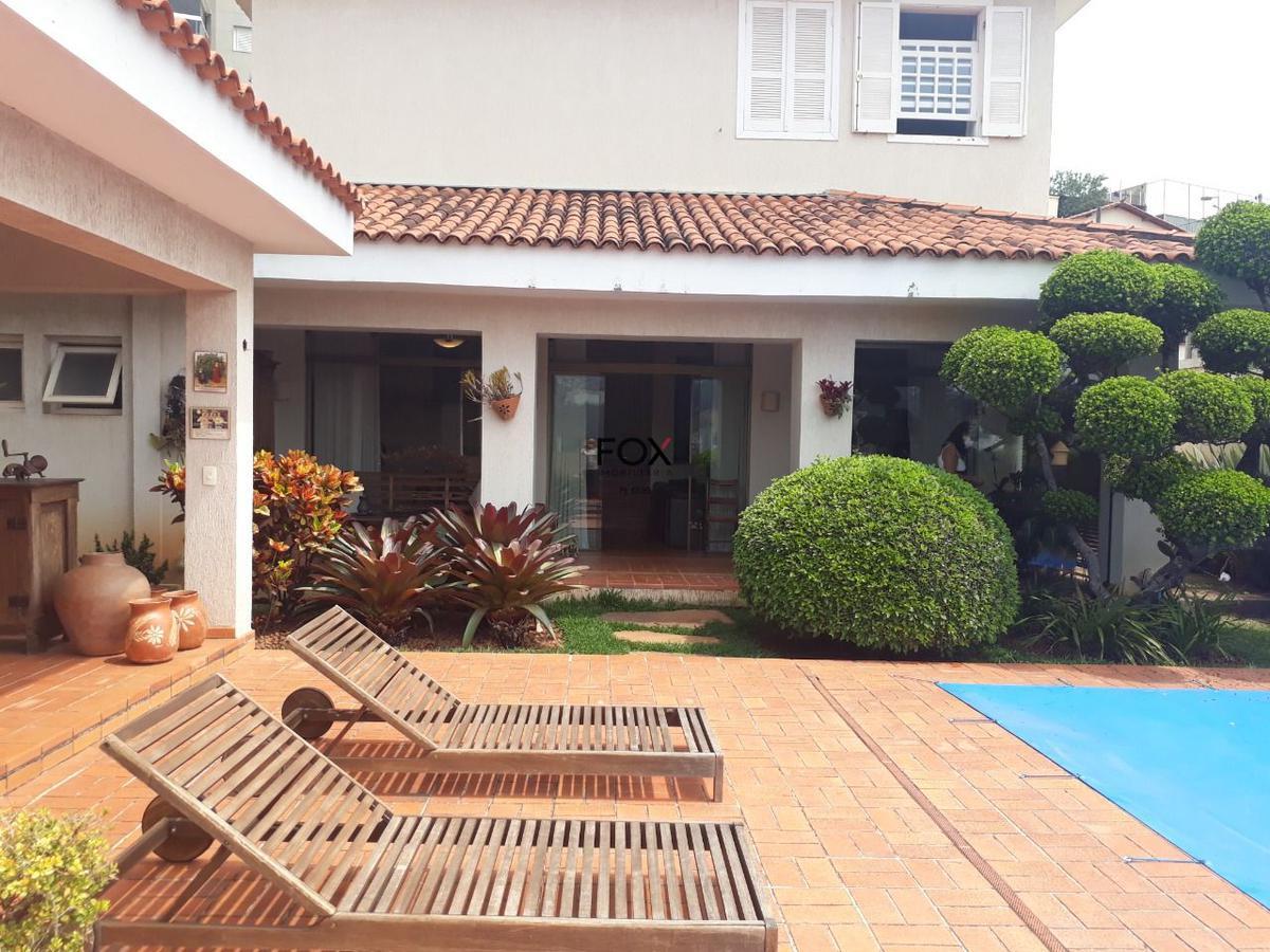 Casa, Santa Lúcia, 3 Quartos, 4 Vagas, 1 Suíte