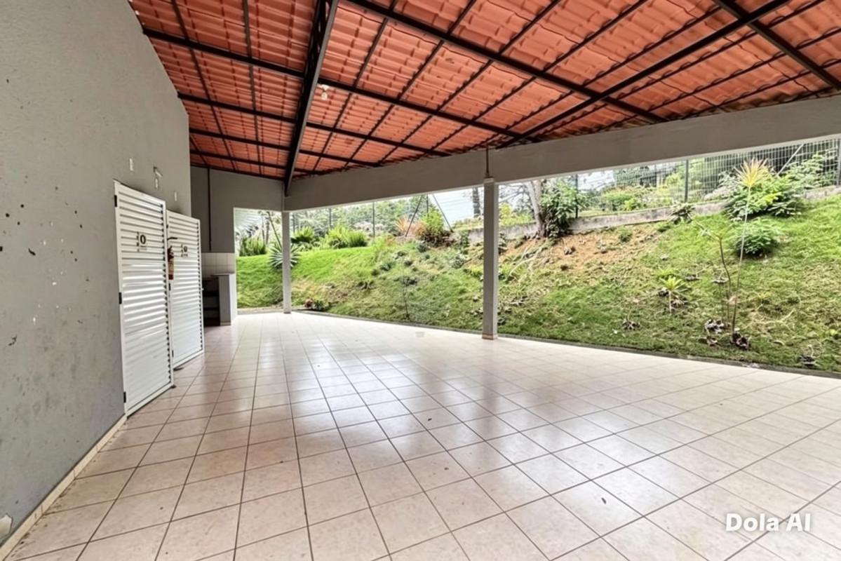 Apartamento, Europa, 2 Quartos, 1 Vaga