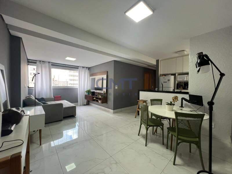 Apartamento, Centro, 2 Quartos, 2 Vagas, 1 Suíte