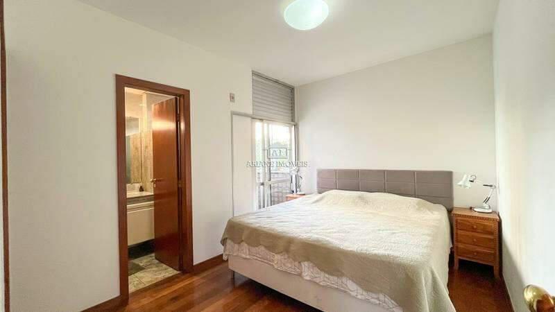 Apartamento, Savassi, 4 Quartos, 2 Vagas, 1 Suíte