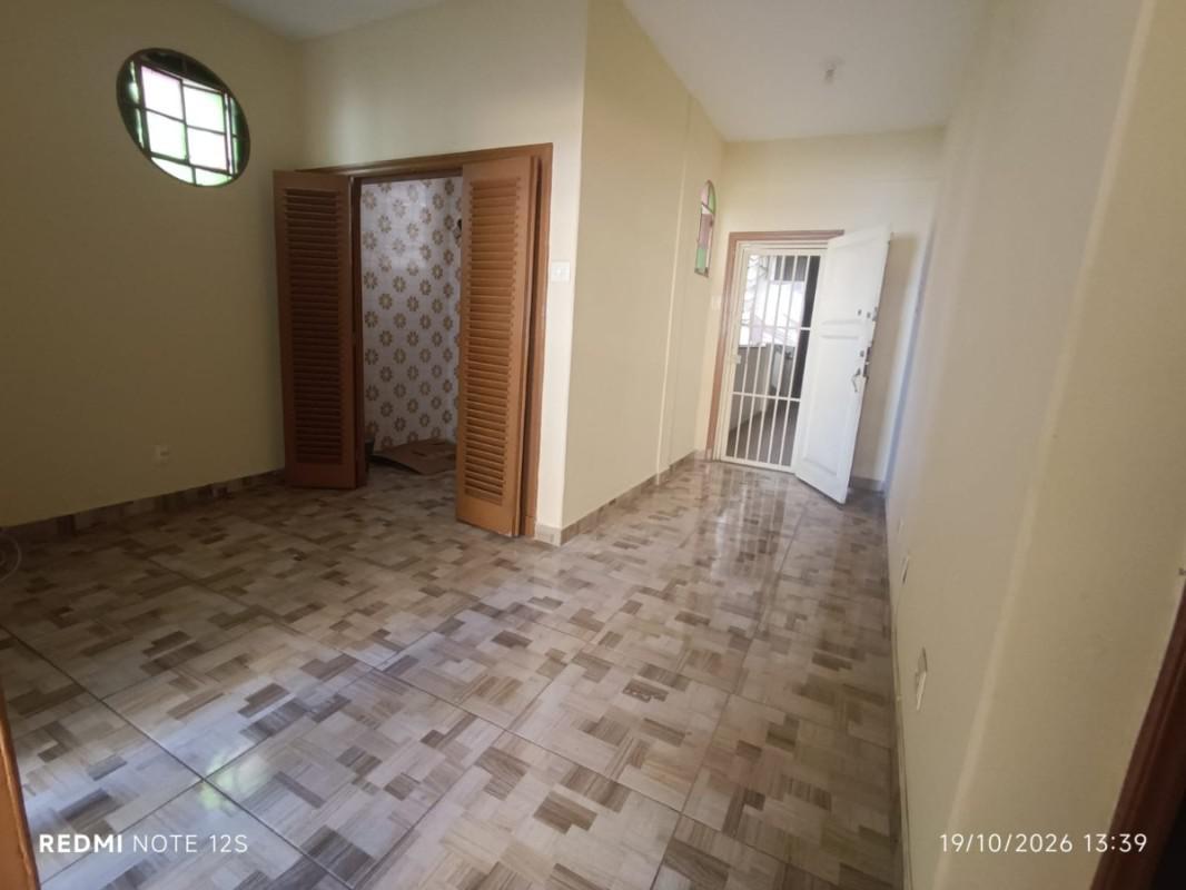Apartamento, Centro, 2 Quartos, 0 Vaga