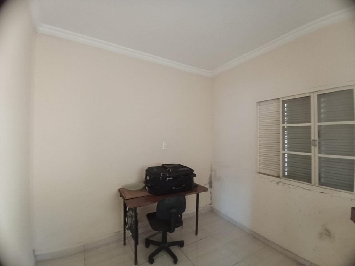 Casa, Centro, 3 Quartos, 1 Vaga, 1 Suíte