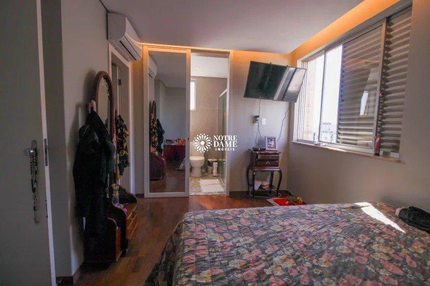 Apartamento, Funcionários, 3 Quartos, 1 Vaga, 1 Suíte