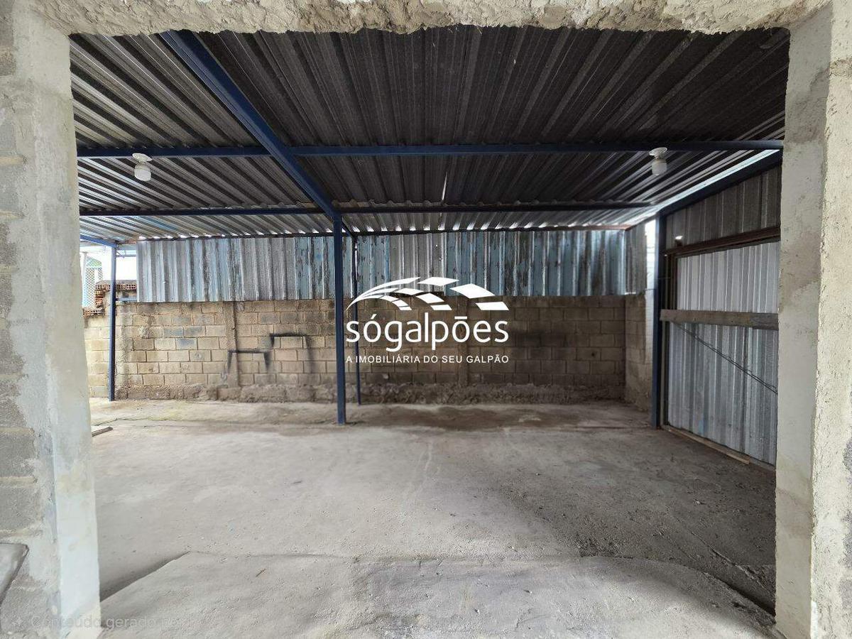 Galpão, Caiçaras