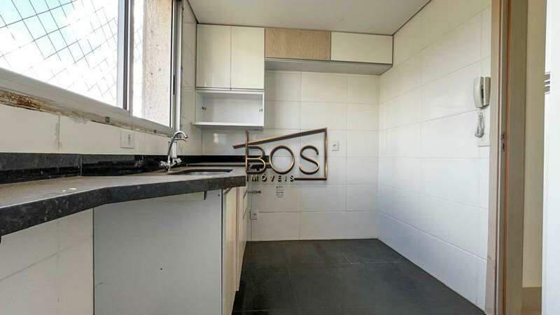 Cobertura, Serra, 2 Quartos, 3 Vagas, 1 Suíte