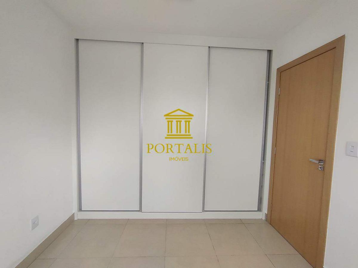 Apartamento, Sagrada Família, 1 Quarto, 1 Vaga, 1 Suíte