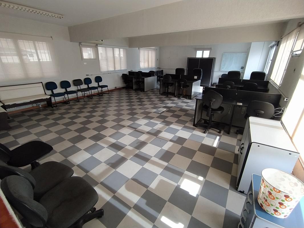 Prédio, Lagoinha, 0 Quarto, 0 Vaga