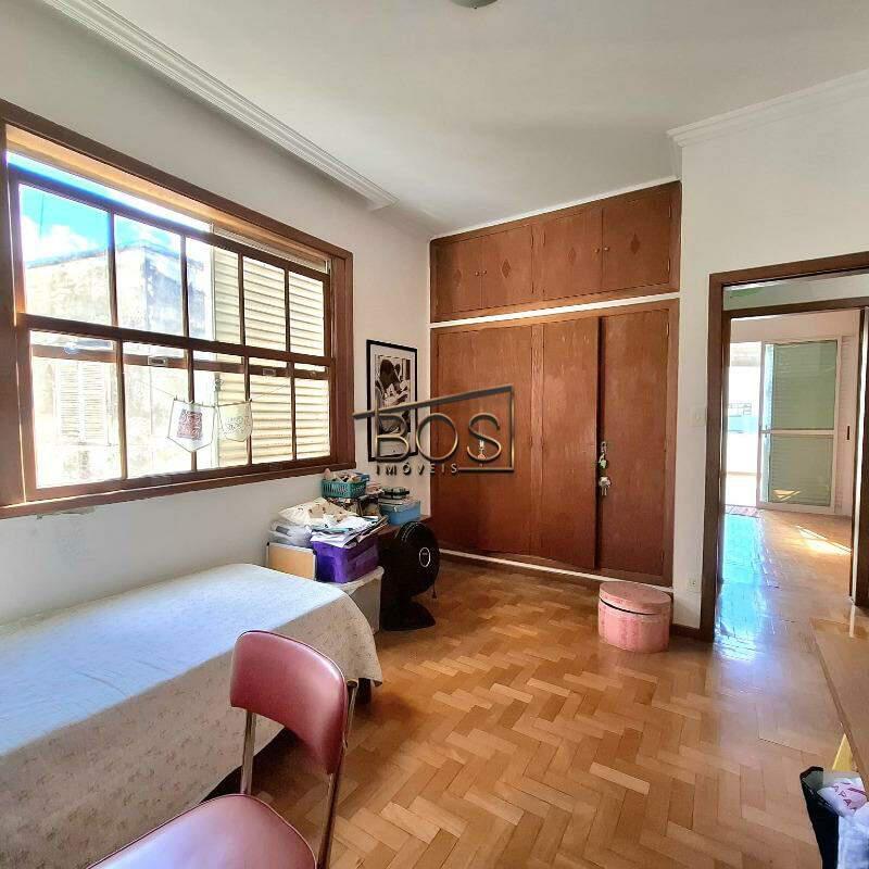 Casa, Serra, 7 Quartos, 5 Vagas, 3 Suítes