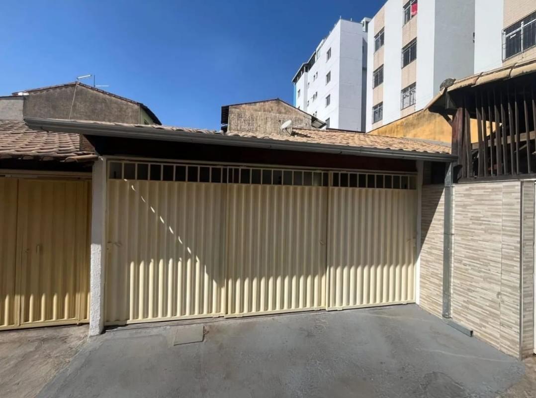 Casa, Santa Mônica, 2 Quartos, 1 Vaga