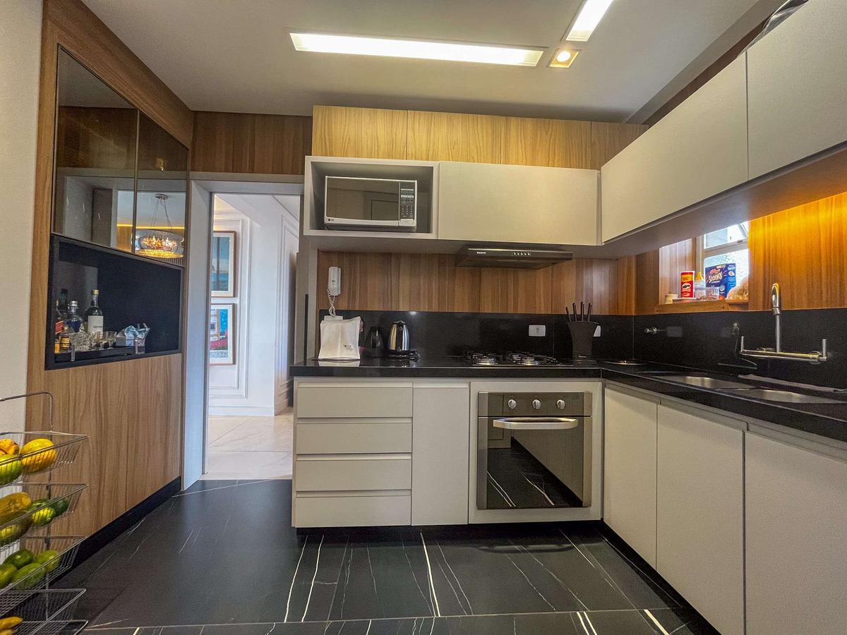 Apartamento, Sion, 4 Quartos, 2 Vagas, 1 Suíte