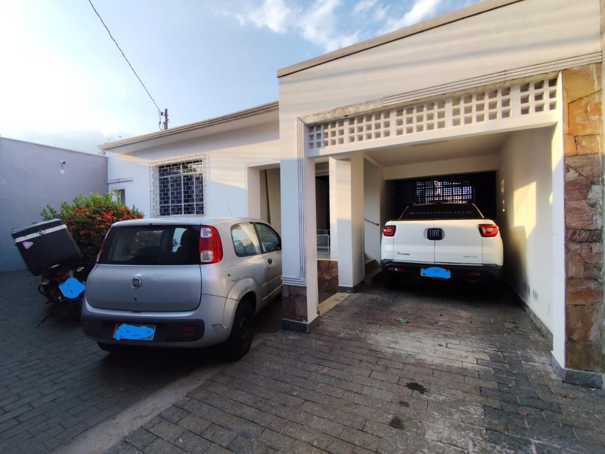 Casa Comercial, Carlos Prates, 3 Quartos, 4 Vagas