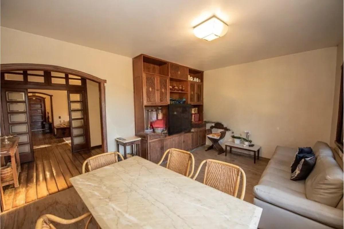 Casa, Mangabeiras, 4 Quartos, 4 Vagas, 1 Suíte