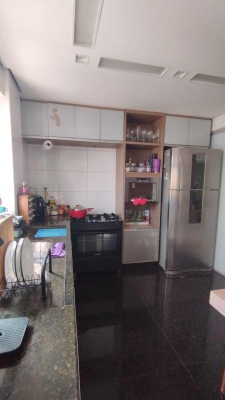 Apartamento, Castelo, 4 Quartos, 3 Vagas, 3 Suítes