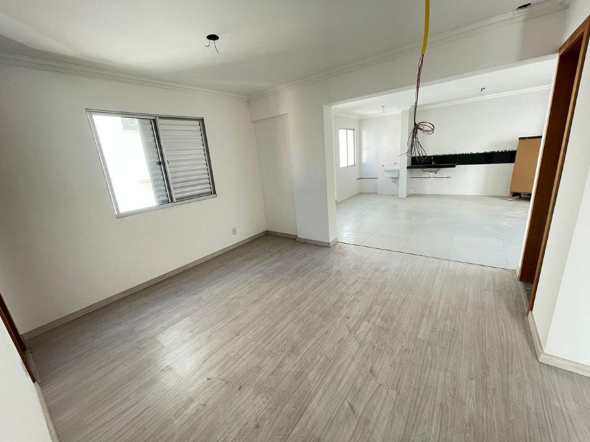 Apartamento, Fernão Dias, 2 Quartos, 1 Vaga, 1 Suíte