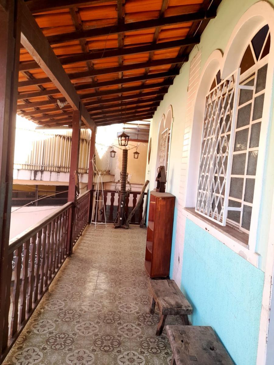 Casa, Sagrada Família, 3 Quartos, 3 Vagas, 2 Suítes