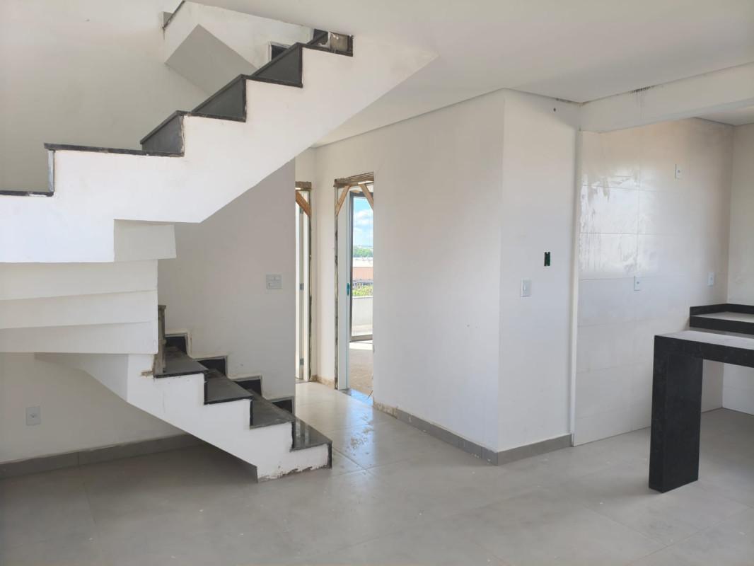 Cobertura, Novo Eldorado, 3 Quartos, 2 Vagas, 1 Suíte