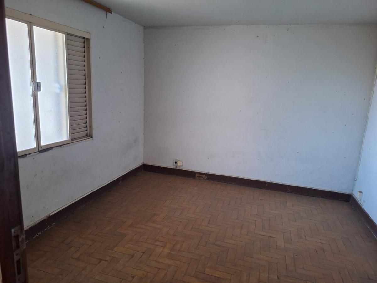 Casa, Centro, 6 Quartos, 1 Vaga, 1 Suíte